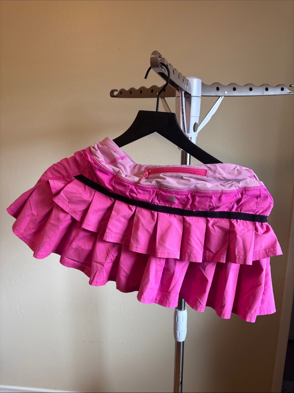 Lululemon size 4 tennis skirt